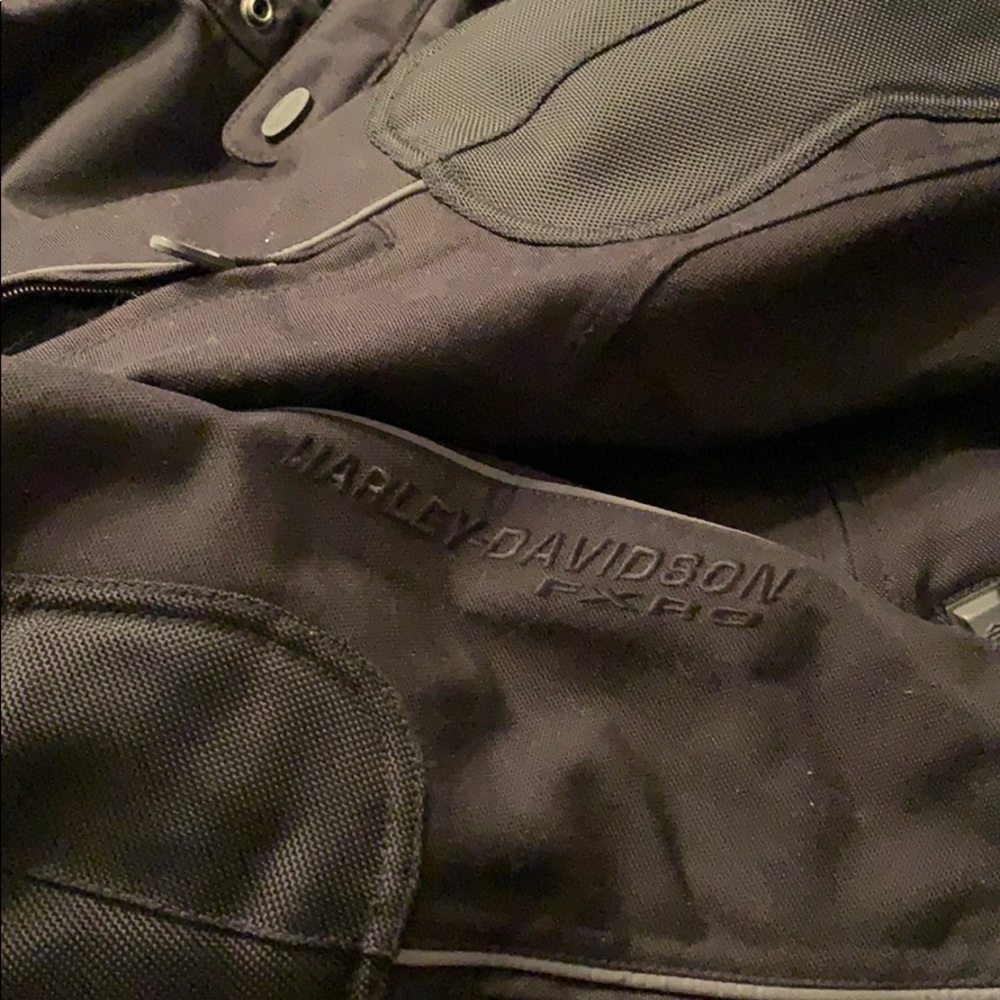 Harley Davidson FXRG Riding Jacket!! - Picture 5 of 7